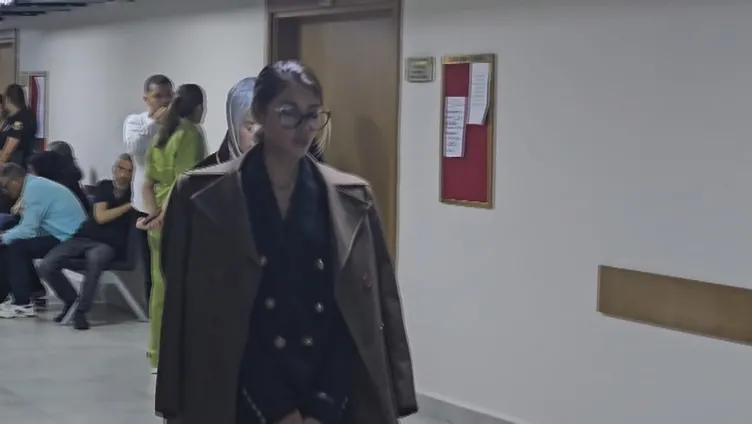 Nihal Candan’da şaşırtan sözler: Mal varlığım bir iki çanta bir iki ayakkabı olabilir!