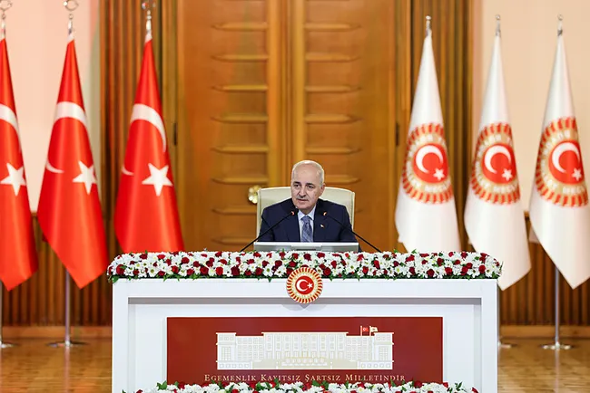 tbmm-baskani-kurtulmustan-terorsuz-turkiye-aciklamasi-bu-surec-basariya-ulasacaktir-1763478263378.jpeg TBMM Başkanı Kurtulmuş'tan Terörsüz Türkiye açıklaması: Bu süreç başarıya ulaşacaktır