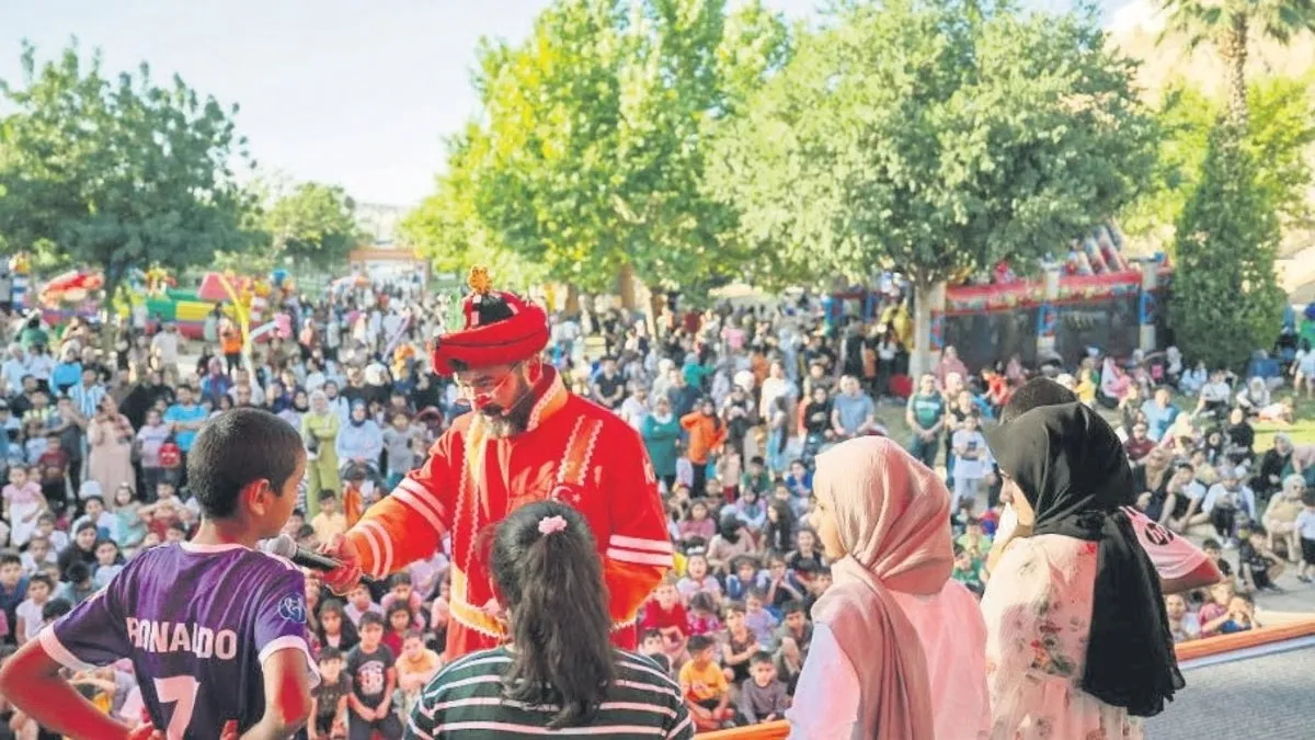 Çocukların yüzü festivalde güldü
