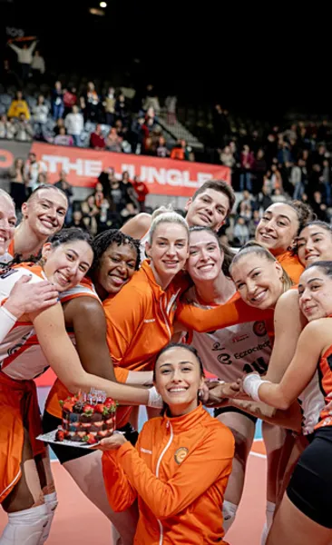 Eczacıbaşı Dynavit’ten evinde net zafer!