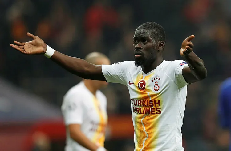 badou-ndiaye-adana-demirsporda-1656058493106.jpg