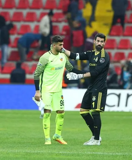 Kayserispor'un genç kalecisi Vedat'ın hüzünlü gecesi...