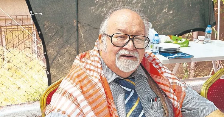 İzmir’in beyefendisi Sancar Maruflu