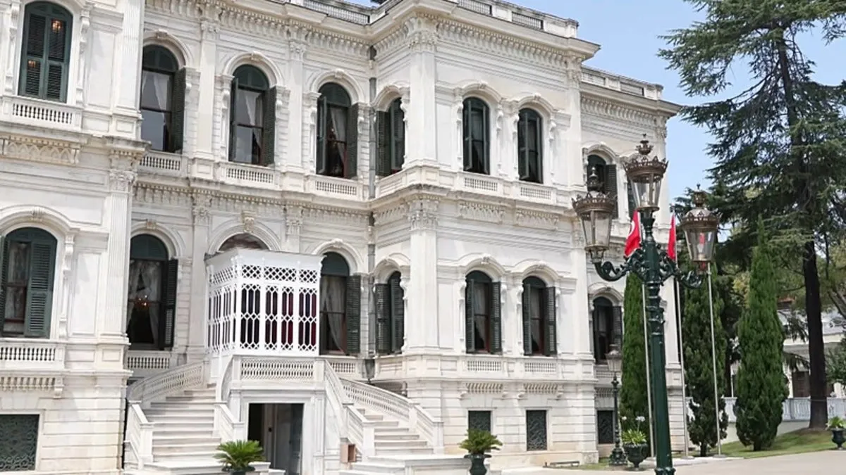 Yıldız Sarayı'ndan yeni rekor! 26 günde 200 bine yakın misafir ağırladı