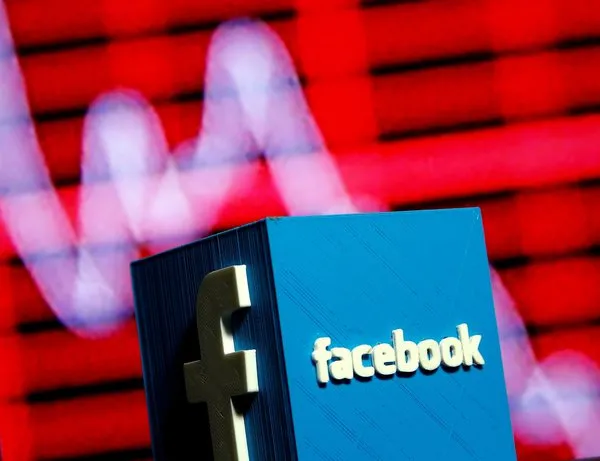 Facebook'ta harcanan zaman günlük 50 milyon saat azaldı