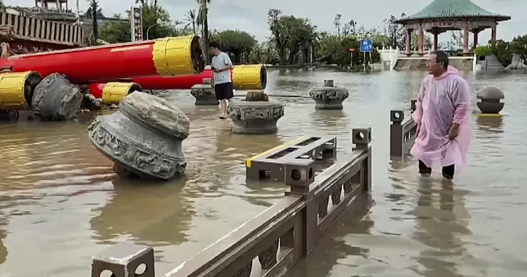 Tayvan’da tayfun tropikal fırtınaya dönüştü: 2 ölü yüzlerce yaralı