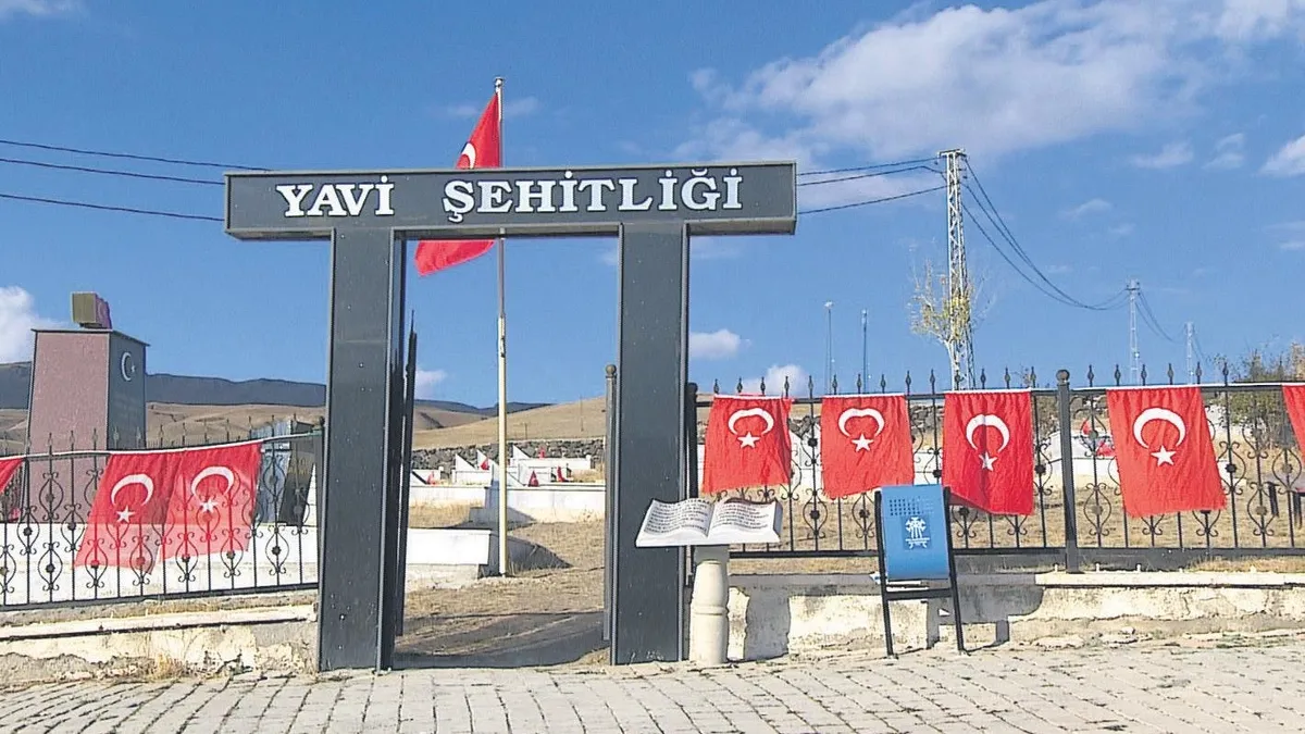 Teröristlerin katlettiği 33 Yavi şehidi anıldı Teröristlerin katlettiği 33 Yavi şehidi anıldı