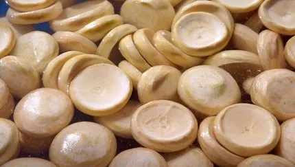 Enginar Nasıl Temizlenir? Enginar Nasıl Soyulur ve Kılçığı Ayıklanır?