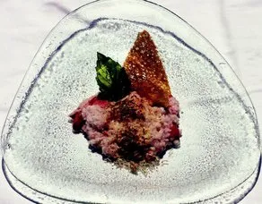 Çilek ve Şampanyalı Risotto Brulee