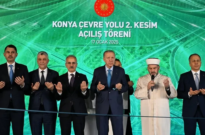 son-dakika-baskan-erdogan-konya-cevre-yolunu-hizmete-acti-seyahat-suresi-17-dakikaya-dusuyor-1737123234561.jpg