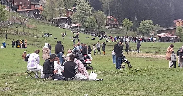 Ayder’e bayram öncesi turist akını