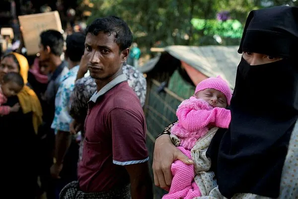 Myanmar ordusu Arakan bölgesini askerileştiriyor