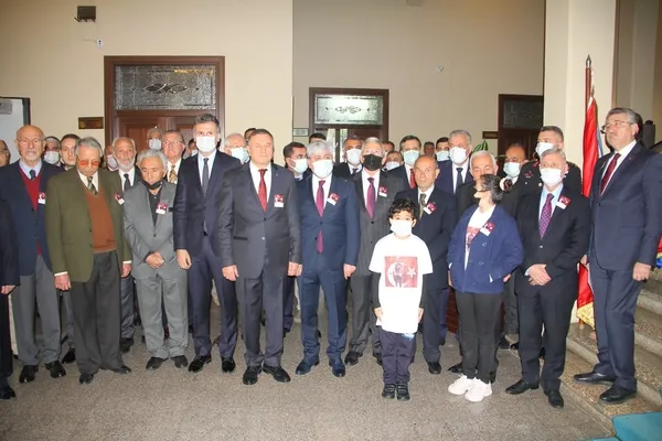 hatay-devletinin-cumhurbaskani-tayfur-sokmen-rahmetle-anildi-1646297244769.jpg