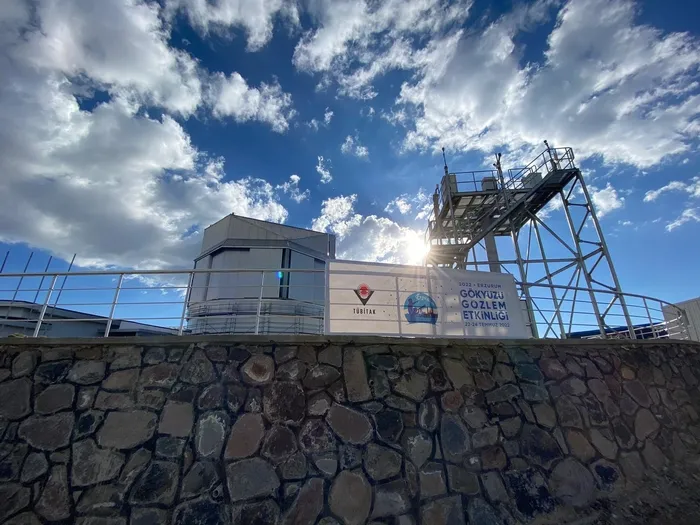 dogu-anadolu-gozlemevinde-calismalar-suruyor-tamamlandiginda-turkiyenin-en-buyuk-teleskobu-olacak-1658491646848.jpg