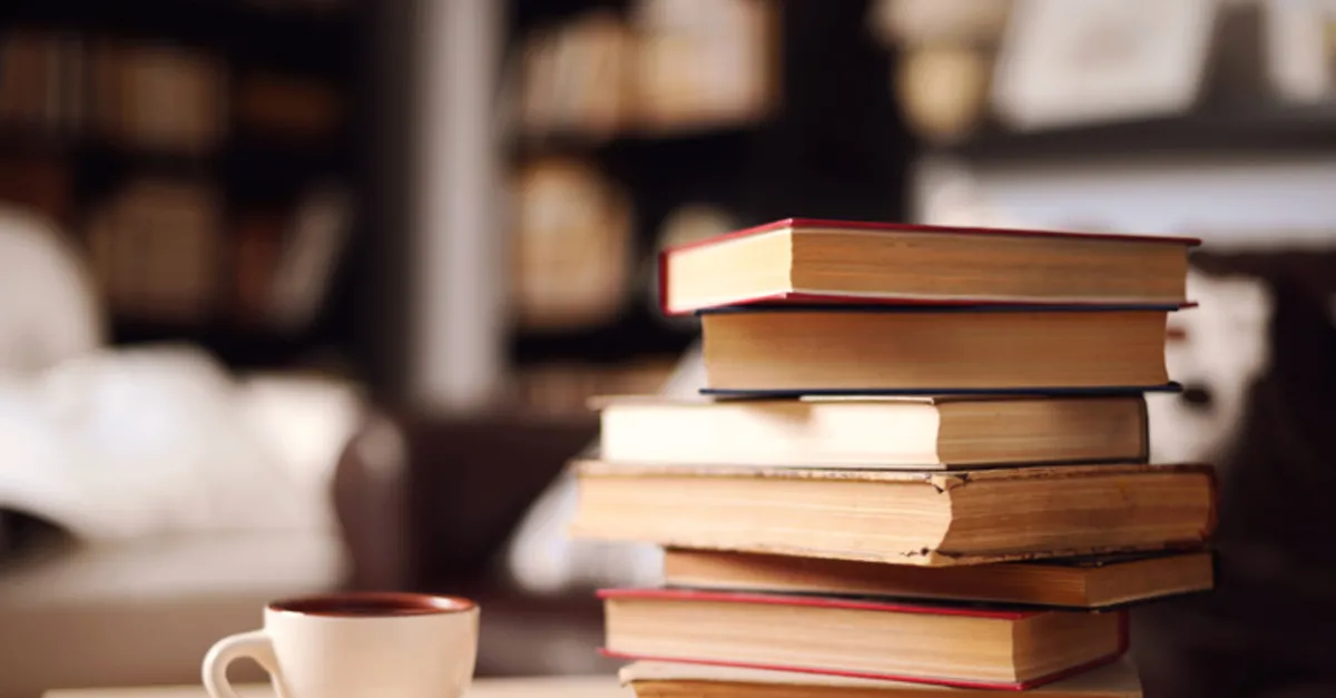 Nedim Kimdir? Nedim Hangi Yüzyılda Yaşadı, Hangi Akımı Temsil Etti, Şiirleri ve Öne Çıkan Eserleri