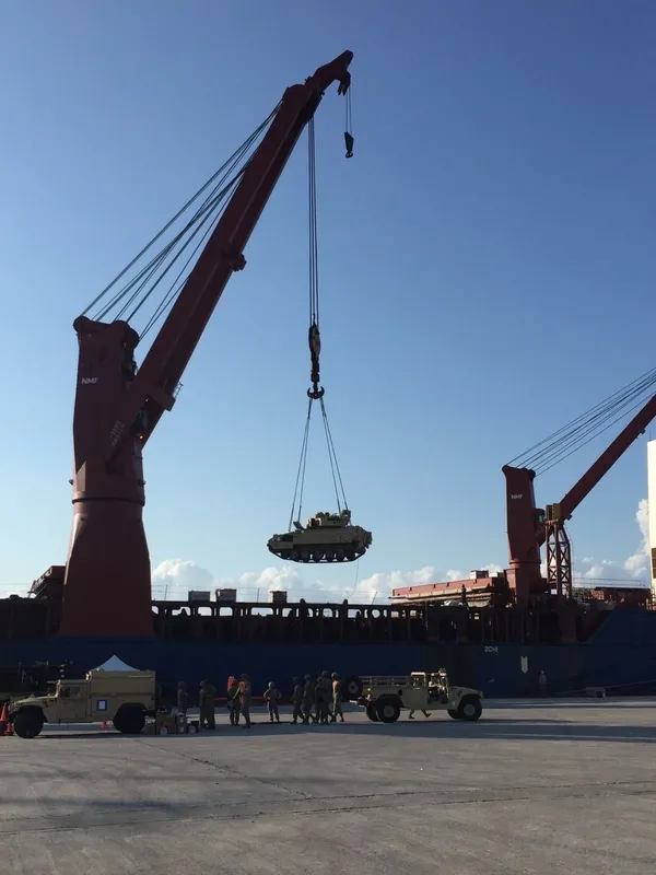yunanistan-turkiye-sinirinda-hareketlilik-dedeagaca-yuzlerce-tank-sevk-edildi-1627116147923.jpg Yunanistan-Türkiye sınırında hareketlilik! Dedeağaç’a yüzlerce tank sevk edildi…