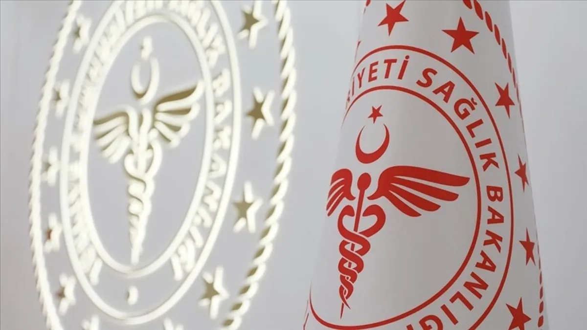Sağlık Bakanlığı duyurdu: Uluslararası seyahat gemisindeki 3 Türk ülkeye getiriliyor! Karantinaya alınacaklar Sağlık Bakanlığı duyurdu: Uluslararası seyahat gemisindeki 3 Türk ülkeye getiriliyor! Karantinaya alınacaklar