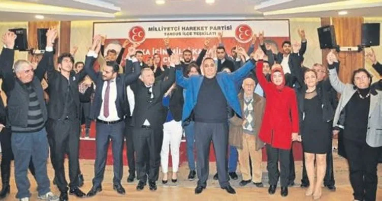 Tarsus’ta İYİ Parti’den MHP’ye toplu katılım