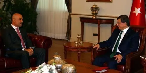 Başbakan Davutoğlu patronları ağırladı