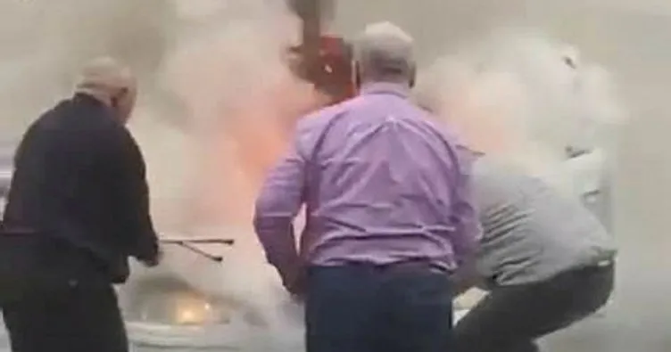 Mecidiyeköy E-5’te bir otomobil alev alev yandı, trafik durma noktasına geldi