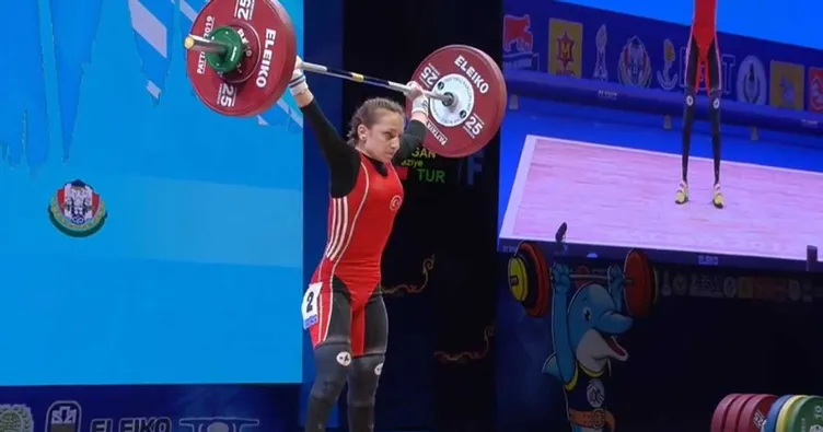 Halterde Şaziye Erdoğan, dünya şampiyonu!
