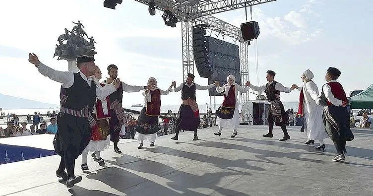 Balkan Festivali’nde dostluk rüzgarları esti