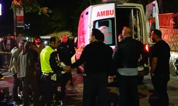 Tunceli’de otomobil büfeye girdi! 5 kişi yaralandı #tunceli
