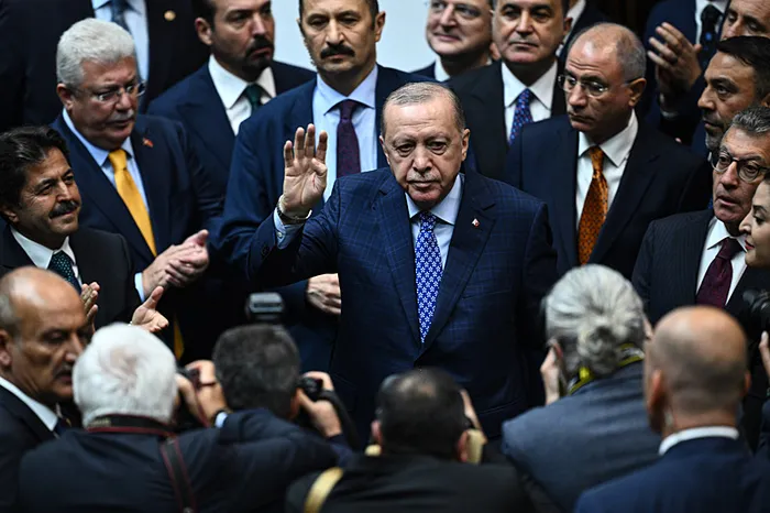 son-dakika-baskan-erdogandan-ozgur-ozel-ve-muhalefete-tepki-hayirdir-beyler-kiminle-savastasiniz-1792576699223.jpg
