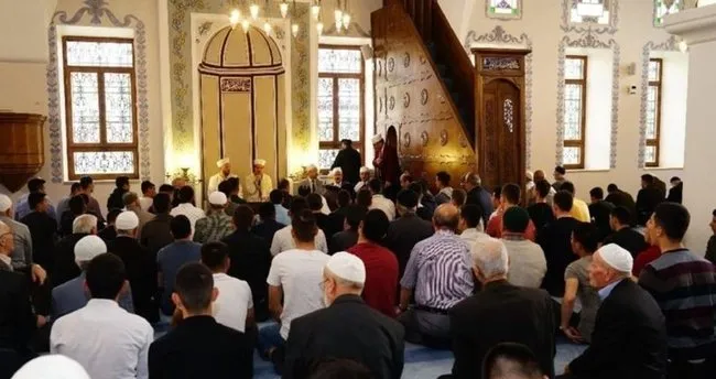 Aksam Namazi Ne Zamana Kadar Kilinir En Son Haber