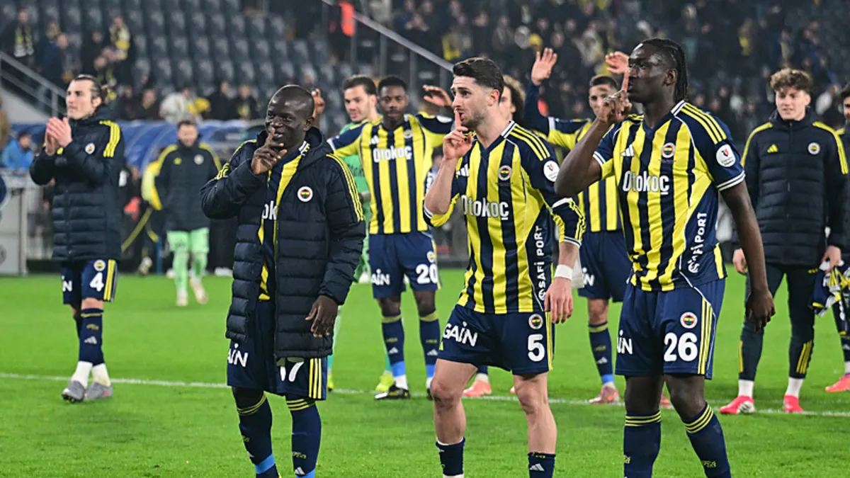 Fenerbahçe-Nottingham Forest maçının biletleri bugün satışa çıkacak Fenerbahçe-Nottingham Forest maçının biletleri bugün satışa çıkacak