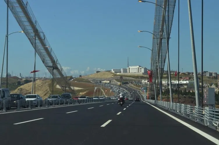 Osmangazi Köprüsü’nden 5 günde 400 bin araç geçti