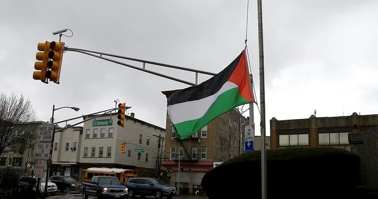 New Jersey eyaletinde Filistin bayrağı göndere çekildi