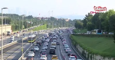 İstanbul’da erken saatlerde trafik yoğunluğu
