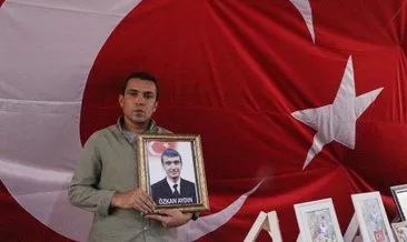 HDP önünde eylem yapan baba: Oğlumu PKK’ya sattılar