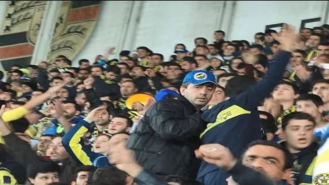 son-dakika-fenerbahce-tribun-lideri-ibrahim-gumustekin-saldirisinda-carpici-detaylar-5-kursunla-6-kilometre-yo-1767948037634.jpeg