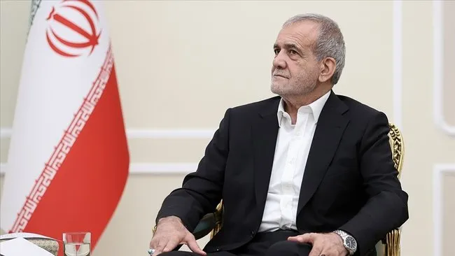 iran-medyasindan-dikkat-ceken-iddia-pezeskiyan-israilin-saldirisinda-yaralandi-1752424533087.jpg İran medyasından dikkat çeken iddia! Pezeşkiyan İsrail'in saldırısında yaralandı