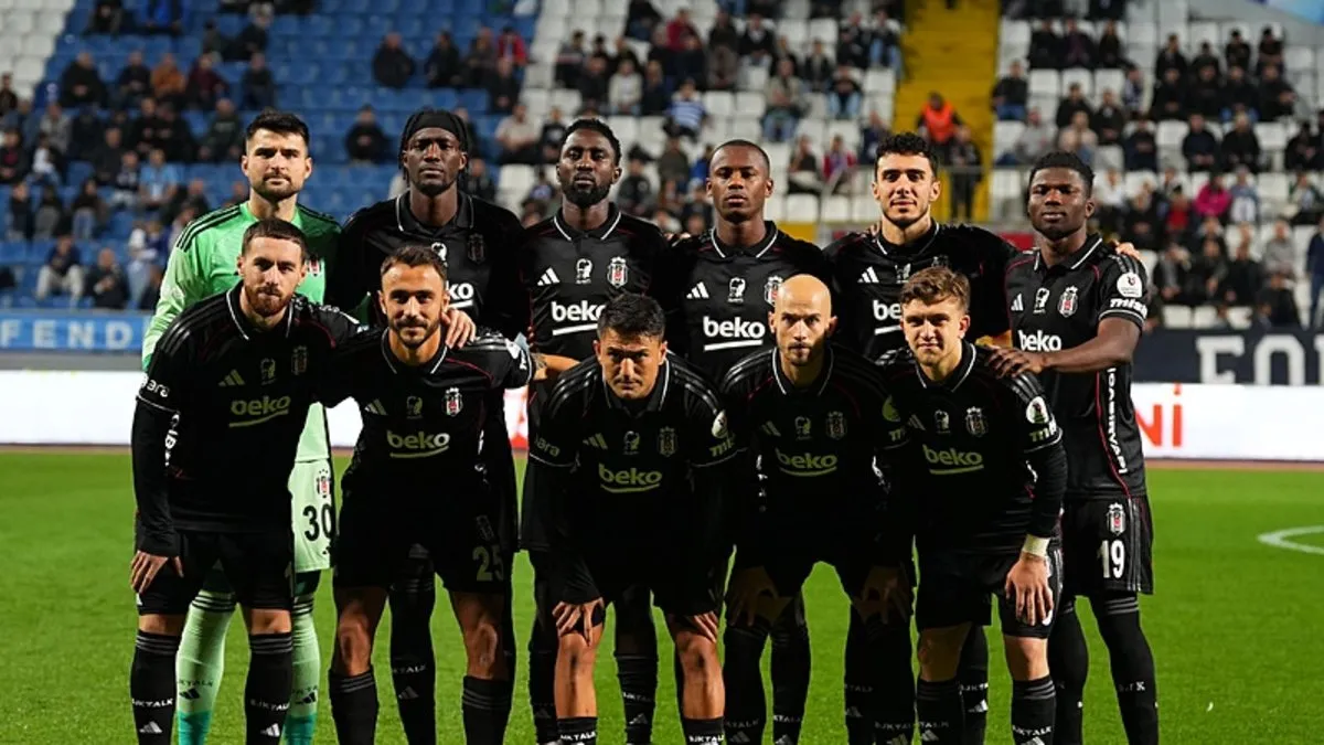 Kasımpaşa – Beşiktaş maçında ilginç anlar! Penaltı kaçtı, gol geldi | VAR’dan iptal kararı – Galeri Kasımpaşa – Beşiktaş maçında ilginç anlar! Penaltı kaçtı, gol geldi | VAR’dan iptal kararı – Galeri