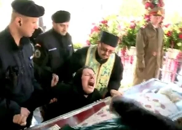'Şeytan çıkarma’ töreninden dehşete düşüren görüntüler