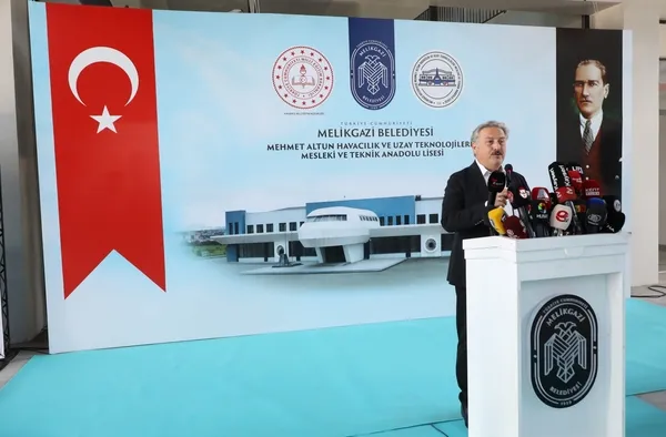 kayseri-mehmet-altun-havacilik-ve-uzay-teknolojileri-mesleki-anadolu-lisesi-bu-yil-ilk-ogrencilerini-kabul-ede-1752819202509.jpg
