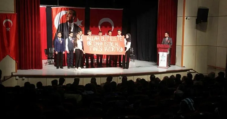 Bitlis’te İstiklal Marşı’nın kabulü törenle kutlandı