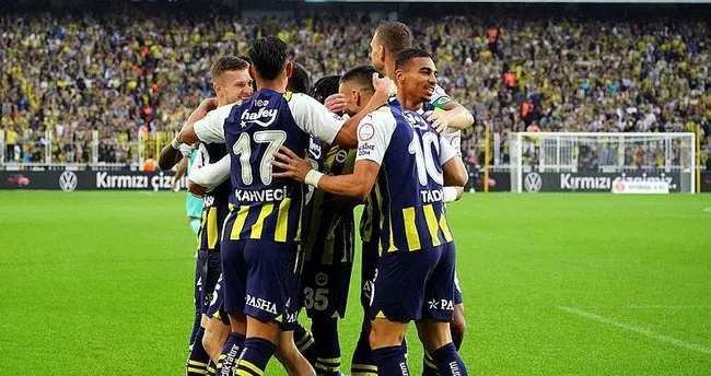 Fenerbahçe'nin rakibi Spartak Trnava! Maçta ilk düdük çaldı... | CANLI