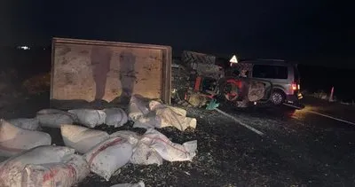 Halfeti-Birecik Karayolunda otomobil ile Traktör çarpıştı: 2 kişi ağır yaralı #sanliurfa