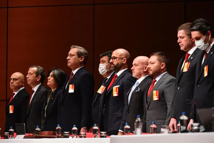 son-dakika-galatasaray-kongresinde-gergin-anlar-burak-elmas-ve-mehmet-bilen-tartisti-1648302909860.jpg
