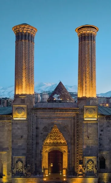 Hadi gel Erzurum’a gel