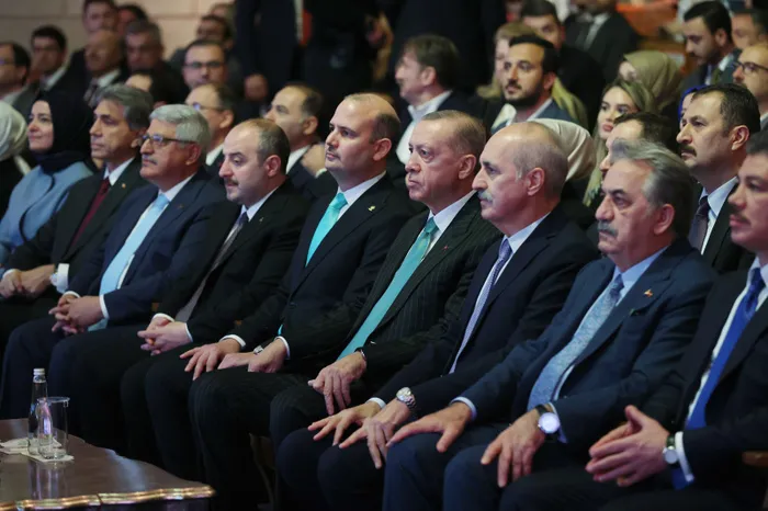 SON DAKİKA | Başkan Erdoğan’dan dünyaya net mesaj: Artık bizim Tayfun’umuz da var! bunlar bir yerlere işaret oluyor