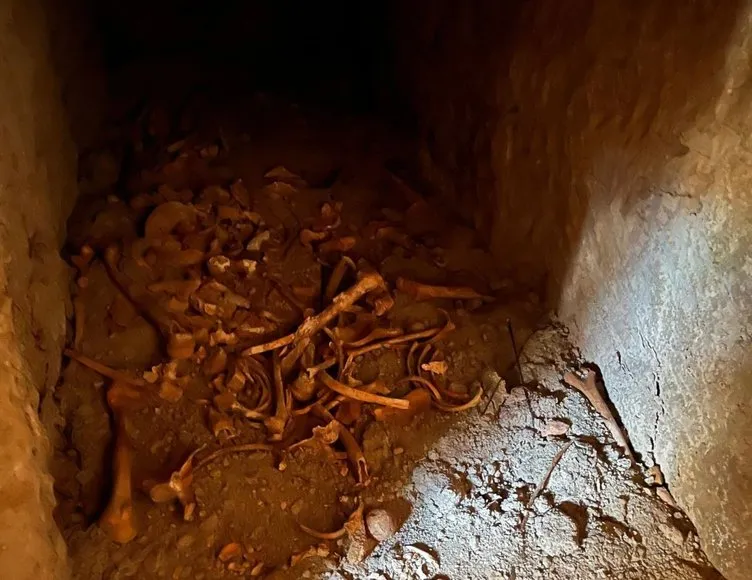 Gaziantep’te kazılan temel Roma’ya çıktı: Tarihi mezar ve iskelet bulundu!