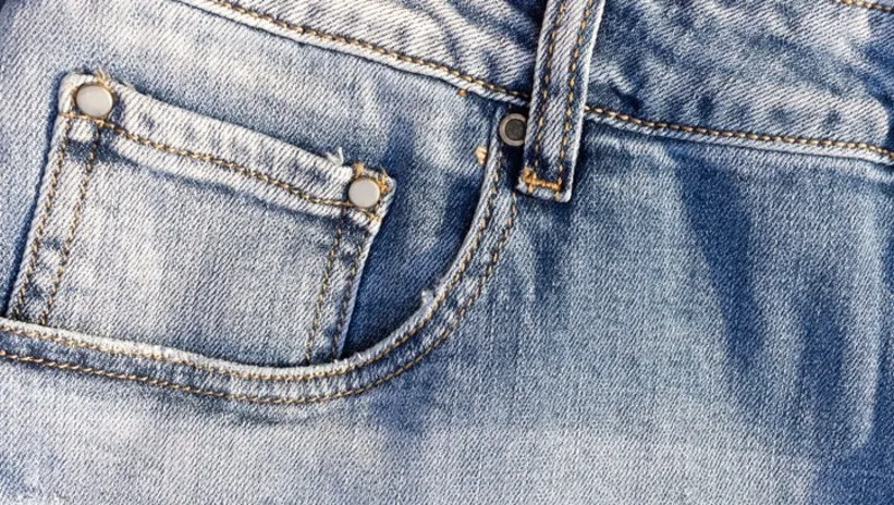 Kot pantolonlardaki zımbaların neden olduğunu biliyor musunuz? Sebebini tahmin edemeyeceksiniz…