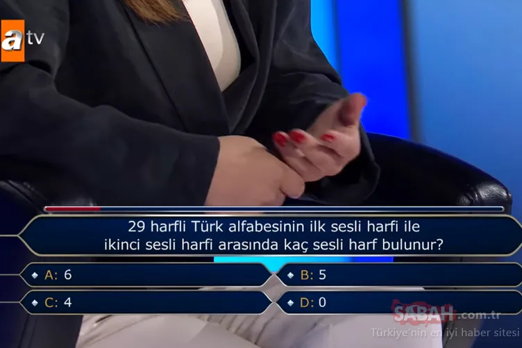 Kim Milyoner Olmak İster’de heyecan dolu anlar... Genç yarışmacı alfabe sorusunu bilemeyince bakın ne yaptı?