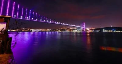 İstanbul’da köprüler mora büründü