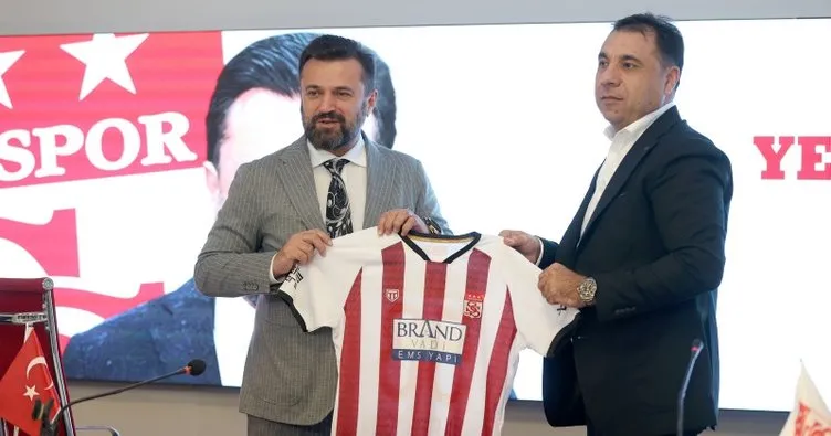 Sivasspor’un yeni teknik direktörü Bülent Uygun imzayı attı